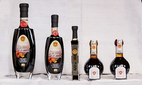 traditional balsamic vinegar and Tradizioni Balsamiche condiments by acetaia caselli